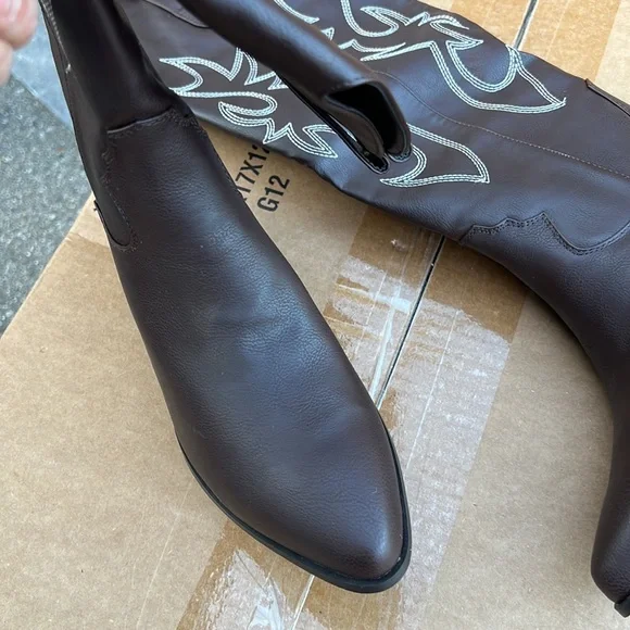 BILLINI URSON BOOTS CHOCOLATE / WHITE - Picture 6 of 7